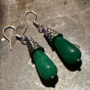 Elegant Green teardrop jade pierced Earrings Sterling silver wires artisan